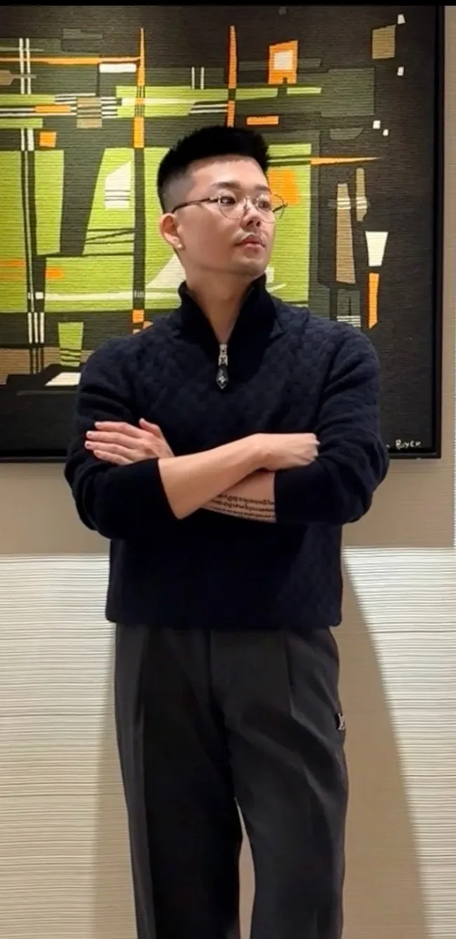 Louis Vuitton/Louis Vuitton checkerboard half-zip turtleneck sweater